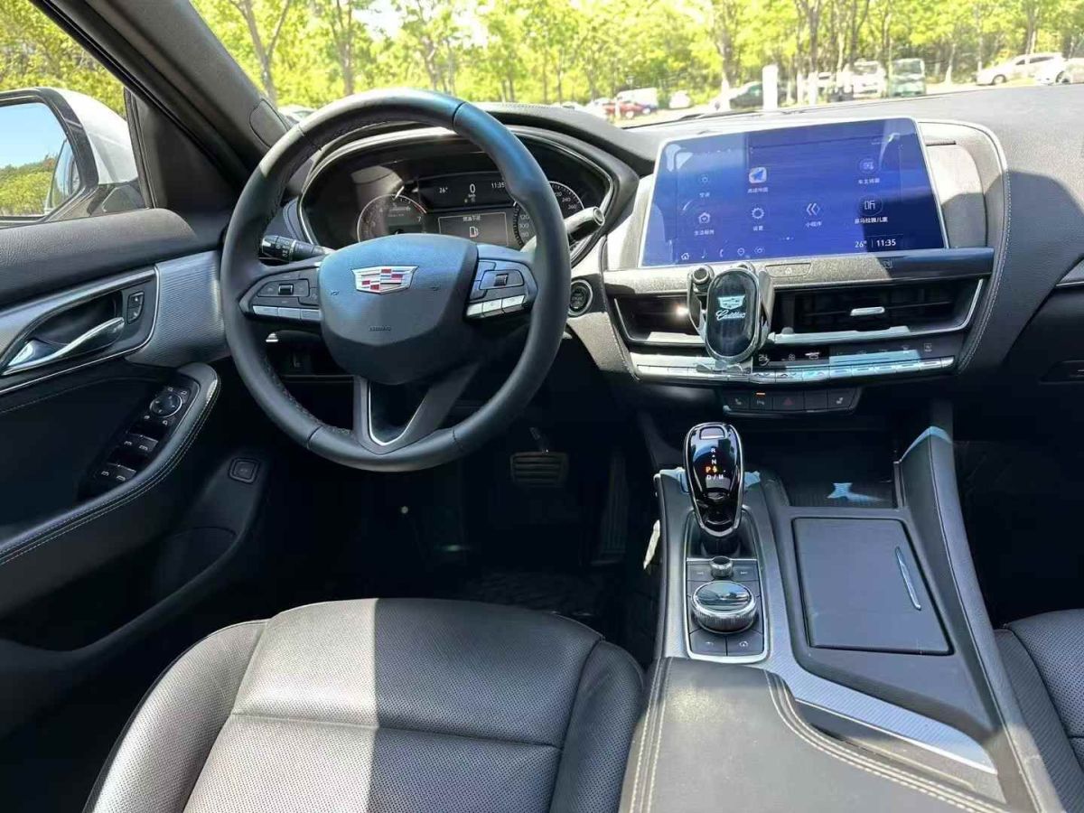 凱迪拉克 CT4  2021款 28T 豪華型圖片