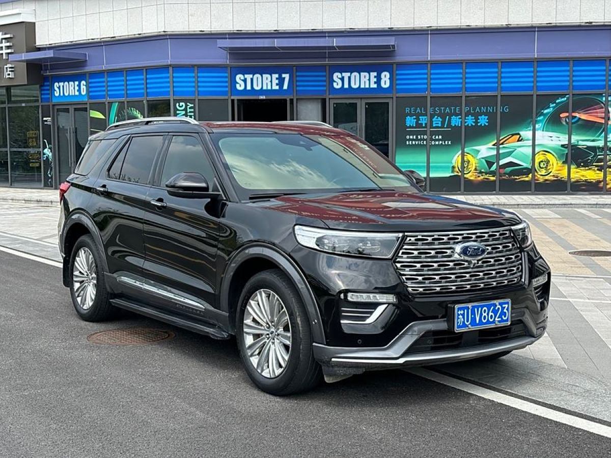 2021年8月福特 探險(xiǎn)者  2023款 EcoBoost 285 四驅(qū)鈦金版 6座