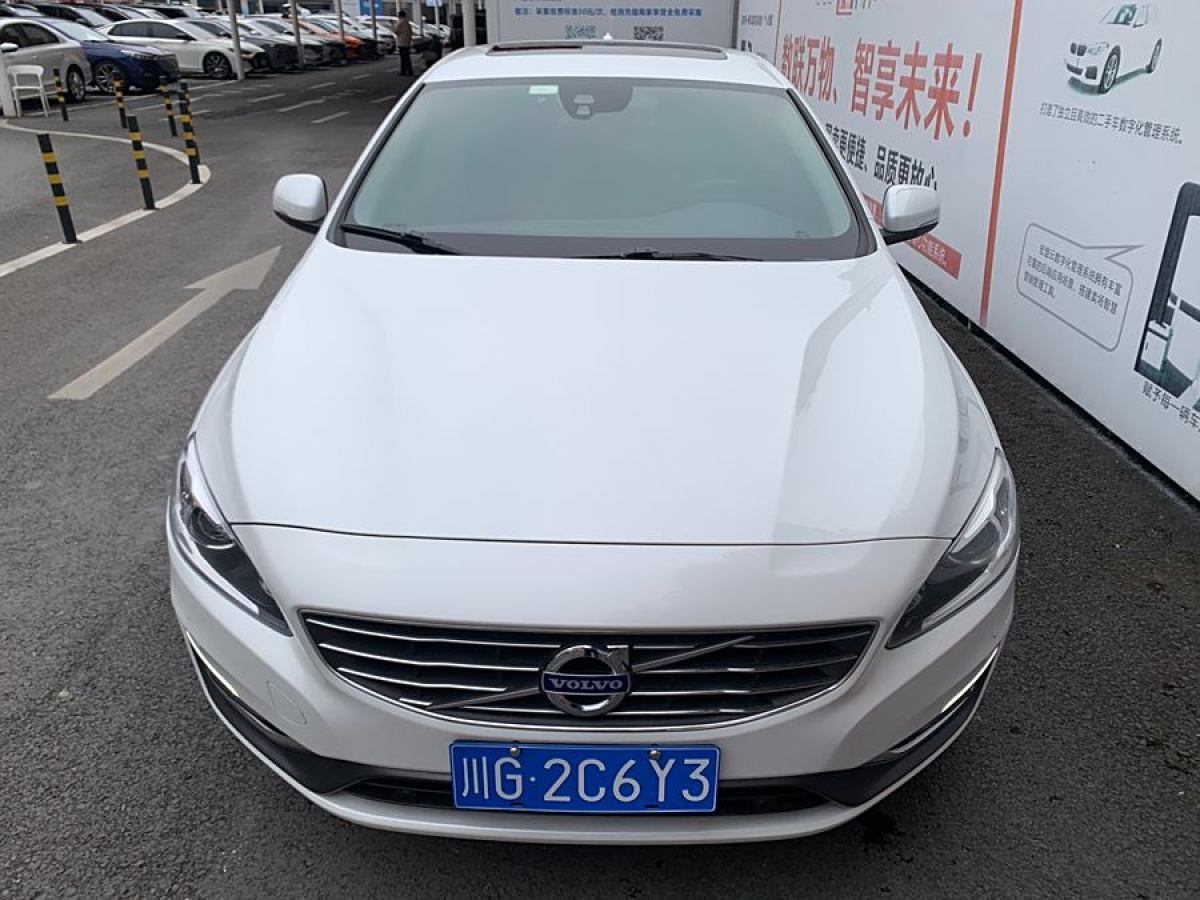 沃爾沃 S60  2016款 L 2.0T T4 智遠(yuǎn)版圖片