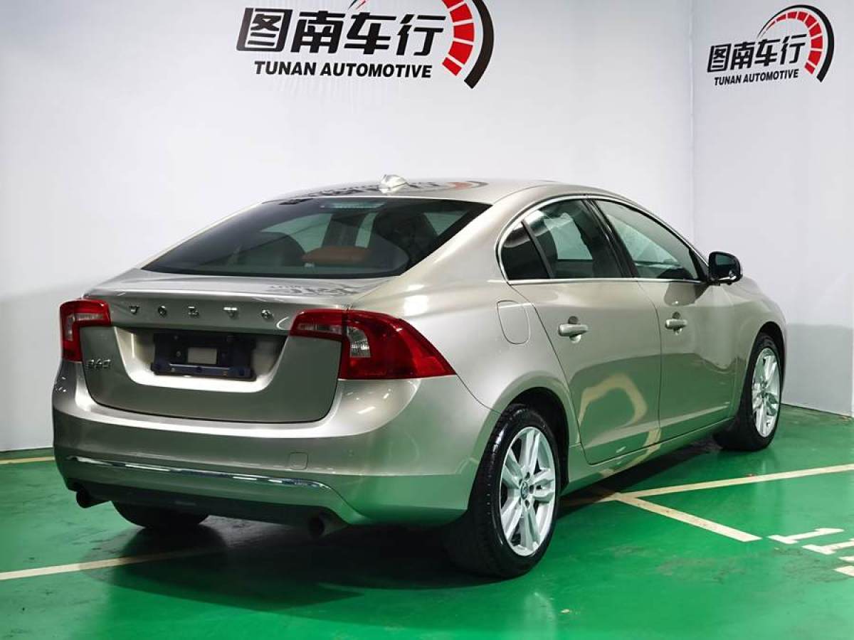 2014年6月沃爾沃 S60  2014款 S60L 2.0T 智遠(yuǎn)版