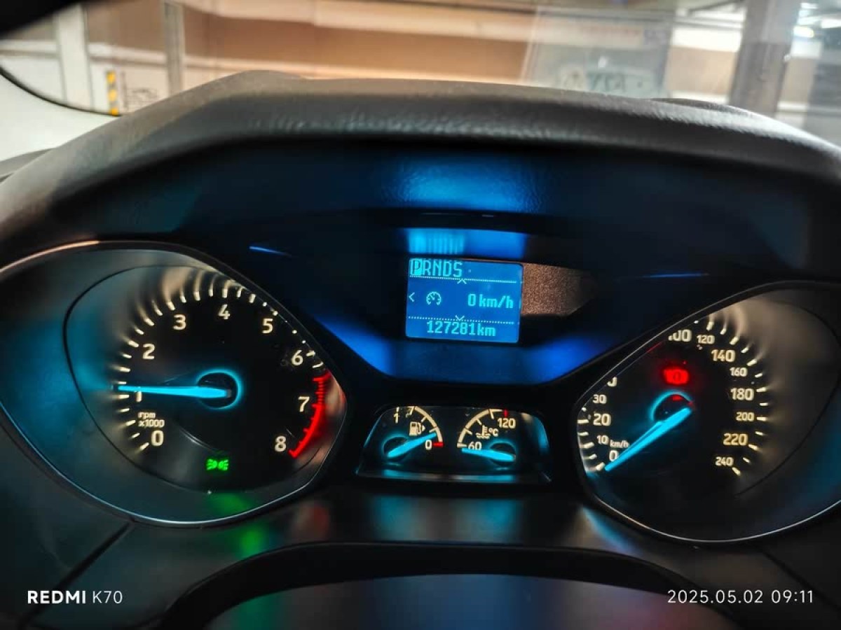 福特 ?？怂? 2015款 三廂 1.6L 自動(dòng)風(fēng)尚型圖片