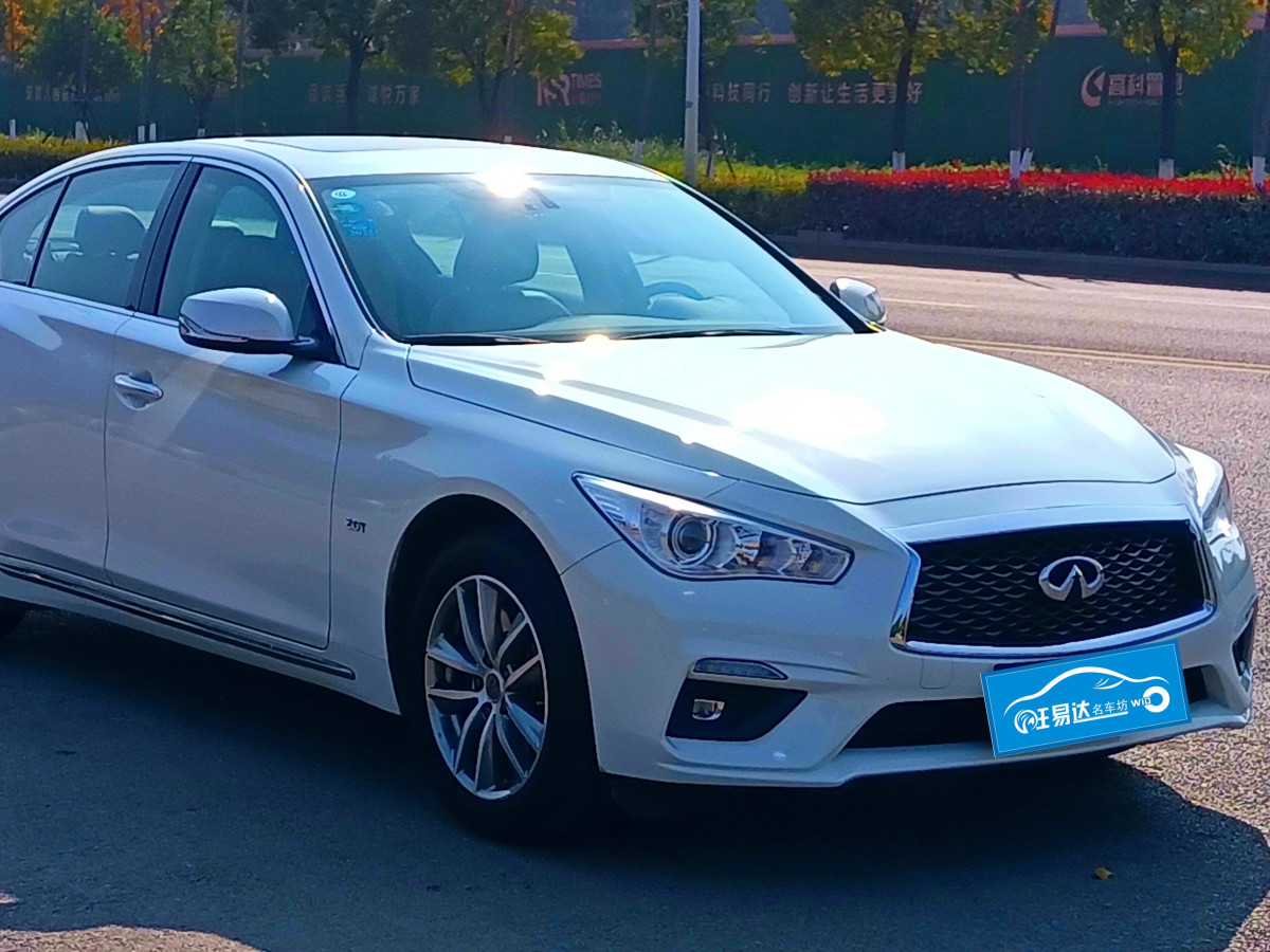 英菲尼迪 Q50L  2018款  2.0T 舒適版 國VI圖片