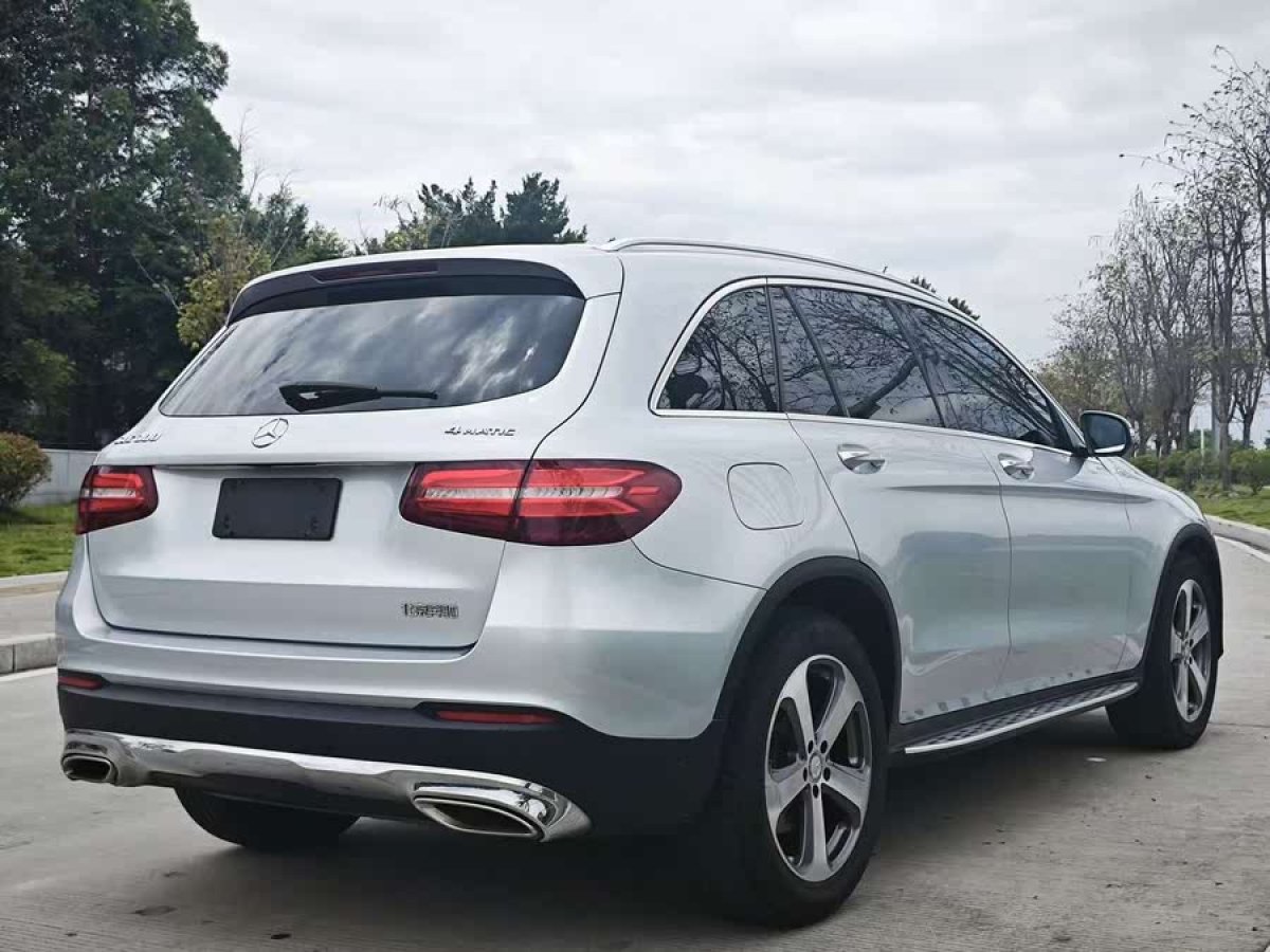 奔馳 奔馳GLC  2016款 GLC 300 4MATIC 動(dòng)感型圖片