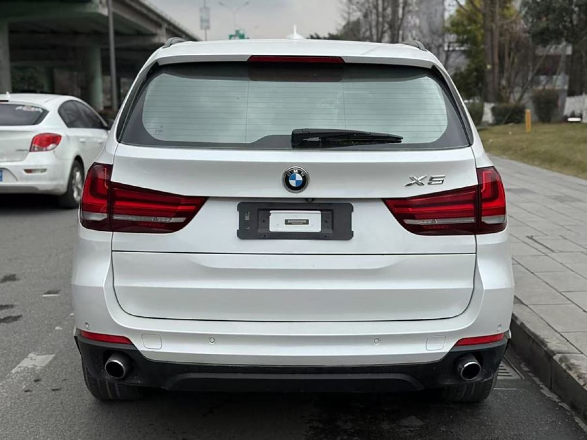 2015年2月寶馬 寶馬X5  2014款 xDrive35i 領(lǐng)先型