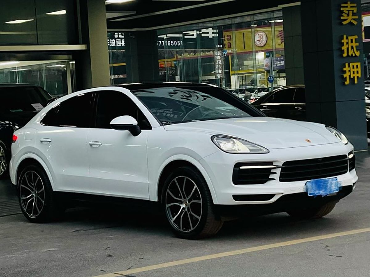 保時(shí)捷 Cayenne  2022款 Cayenne Coupé 3.0T 鉑金版圖片