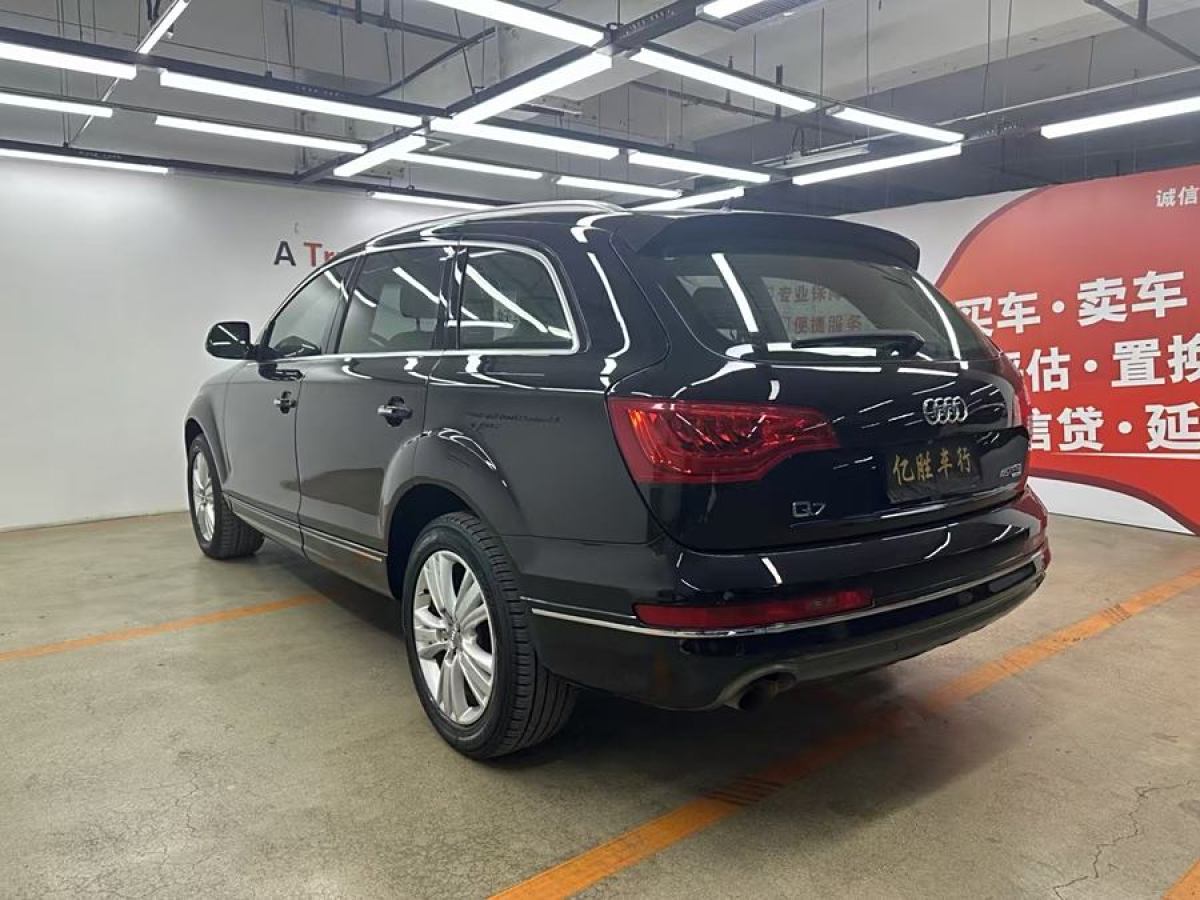 奧迪 奧迪Q7  2012款 3.0 TFSI 專享型(200kW)圖片