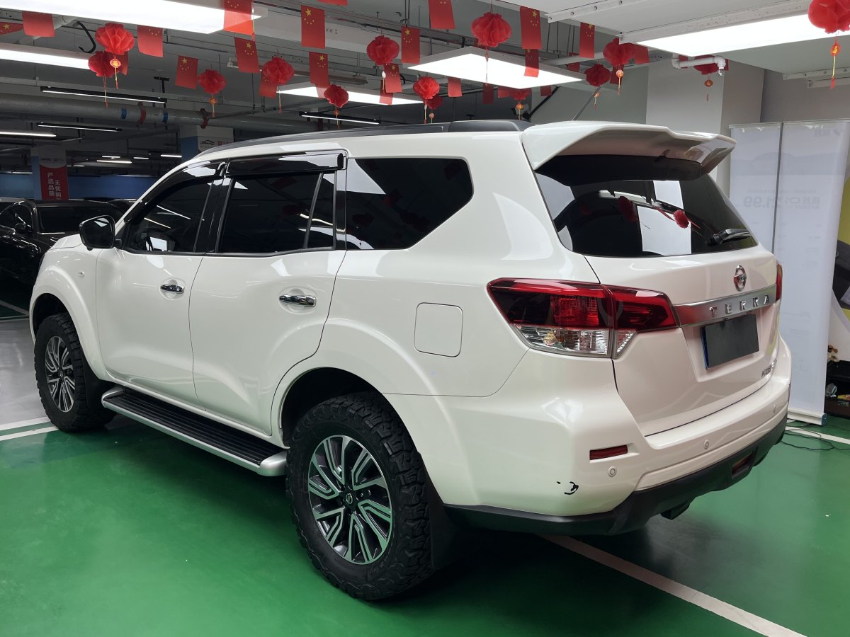 日產(chǎn) 途達(dá)  2020款 2.5L 自動四驅(qū)豪華版圖片