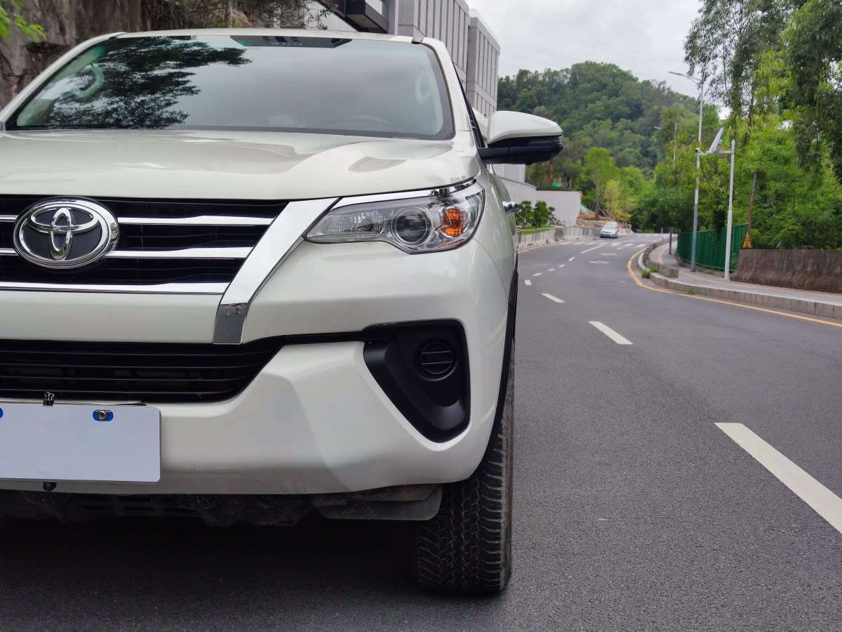 豐田 fortuner 2016款 2.7l 中東版圖片