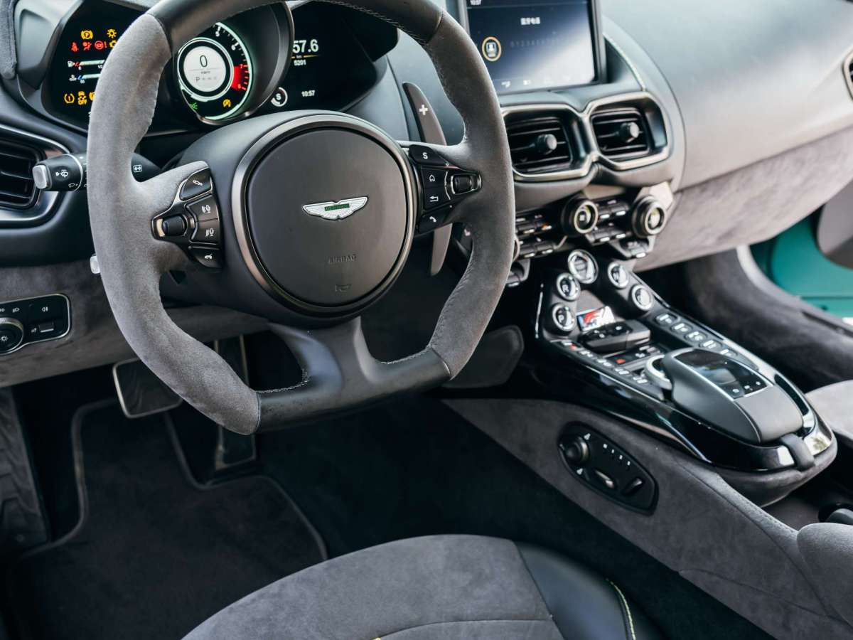 2022年6月阿斯頓·馬丁 V8 Vantage  2022款 4.0T V8 Coupe