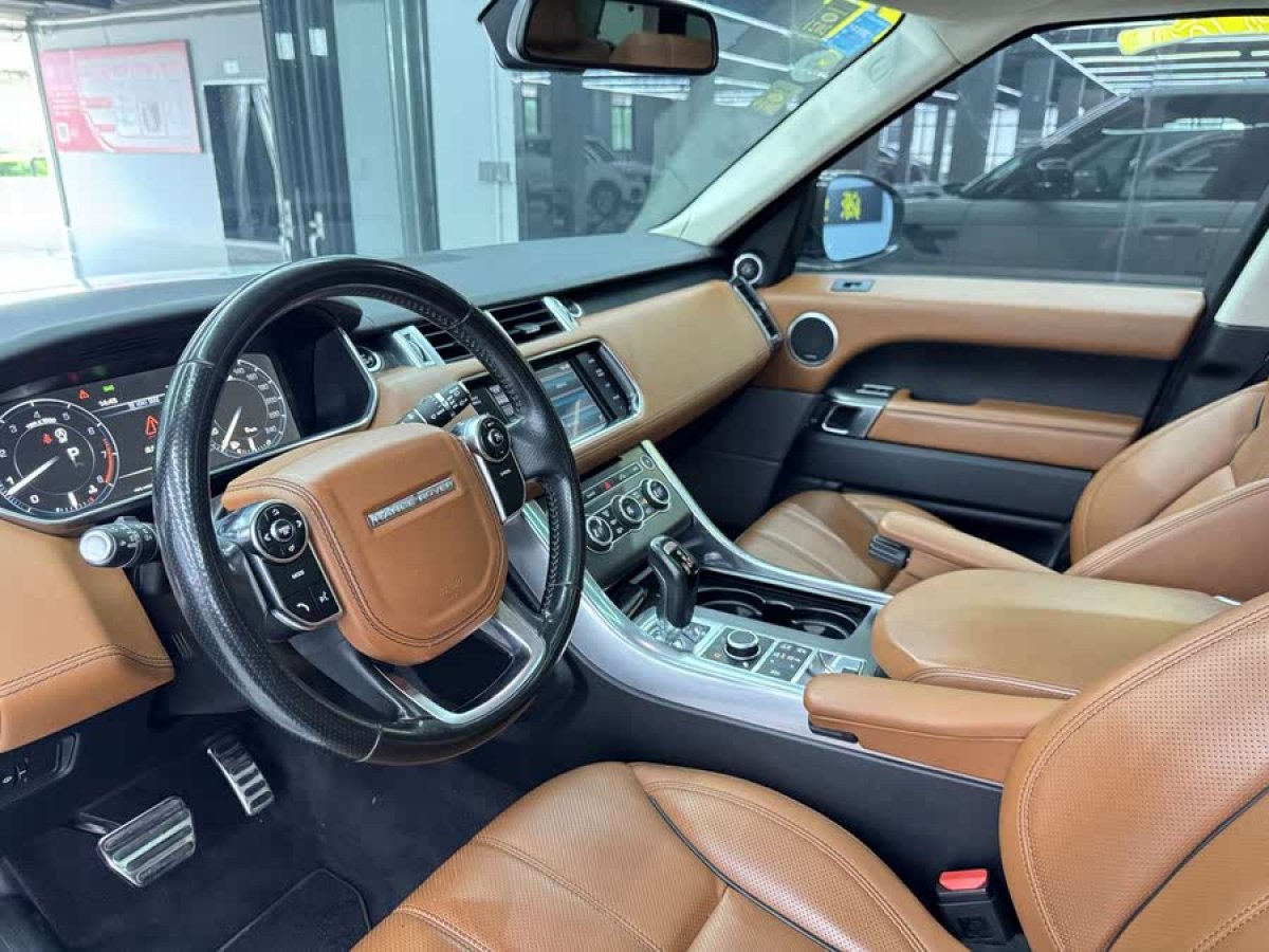 路虎 攬勝運動版  2015款 3.0 V6 SC HSE DYNAMIC圖片