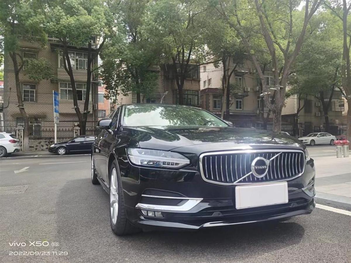 沃爾沃 S90  2020款 改款 T5 智逸豪華版圖片