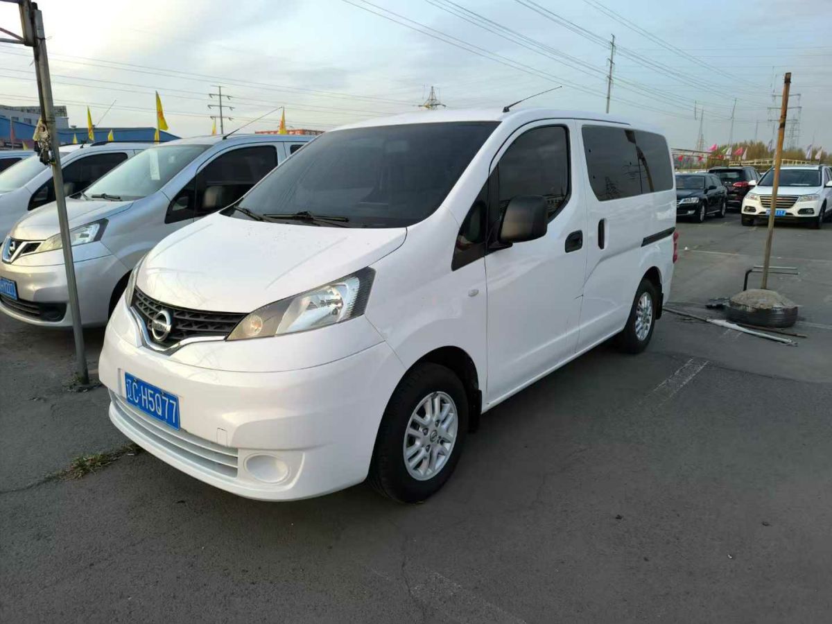 日產(chǎn) NV200  2013款 1.6L 尊貴型 國IV圖片