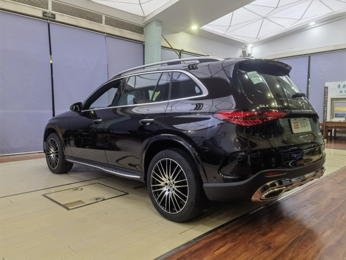 奔馳 奔馳GLC  2023款 改款 GLC 300 L 4MATIC 豪華型 7座圖片