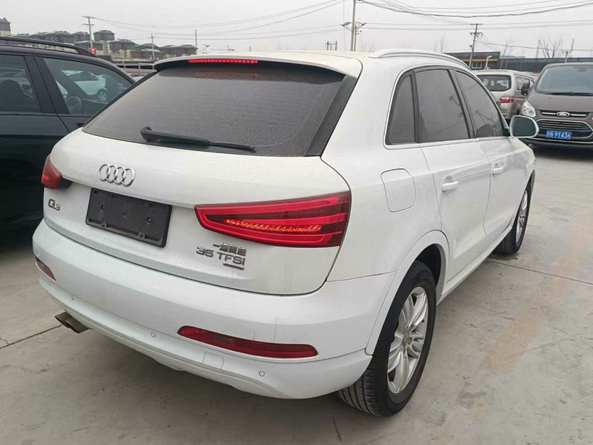 奧迪 奧迪Q3  2014款 Q3 1.4T 30TFSI 手動(dòng)標(biāo)準(zhǔn)型圖片