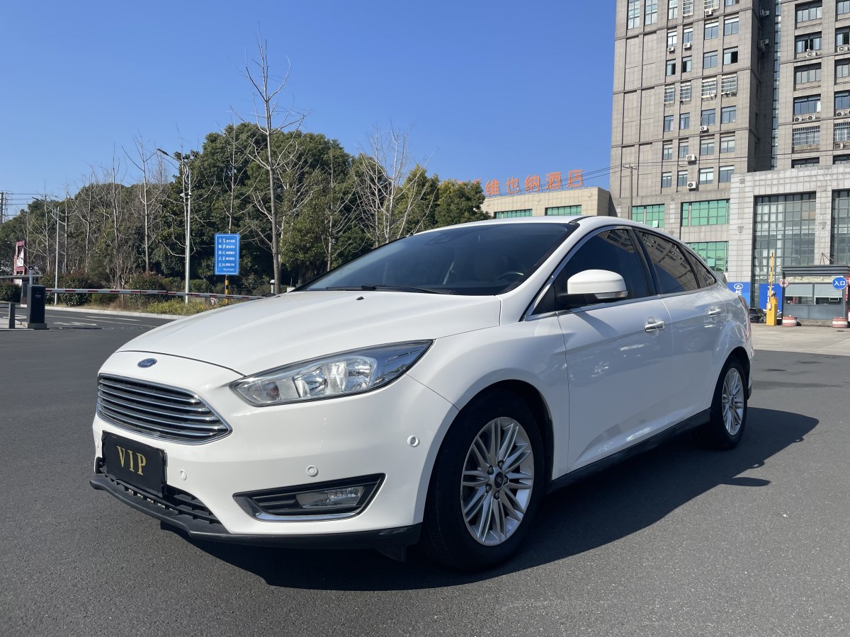 福特 ?？怂? 2015款 三廂 EcoBoost 180 自動精英型圖片