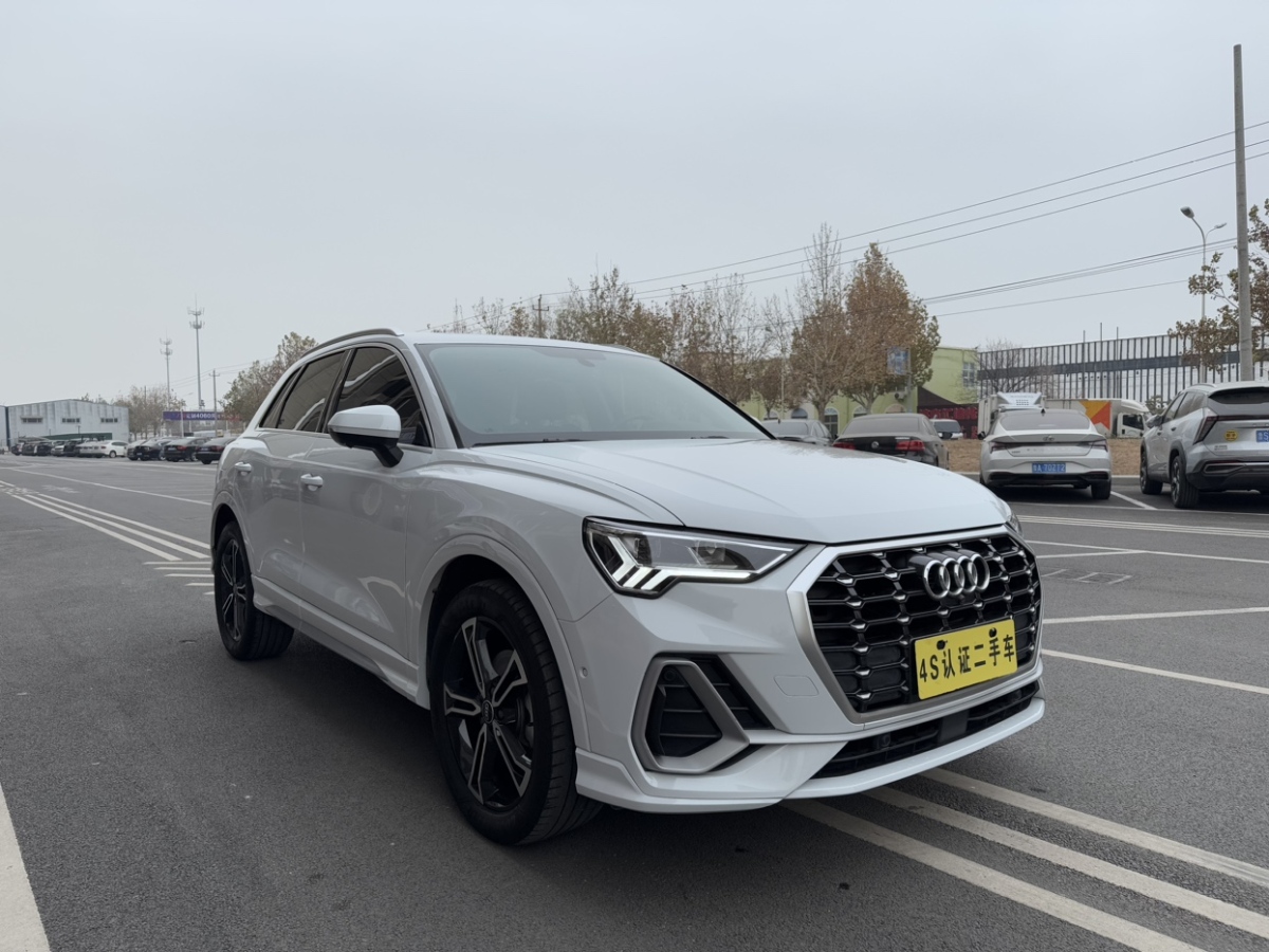 奥迪 奥迪Q3  2021款 35 TFSI 时尚动感型图片