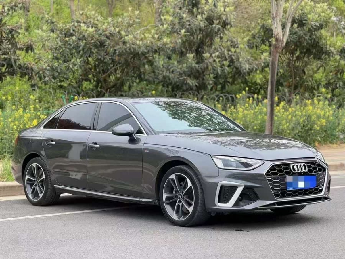 奧迪 奧迪A4L  2023款 40 TFSI 時(shí)尚動(dòng)感型圖片