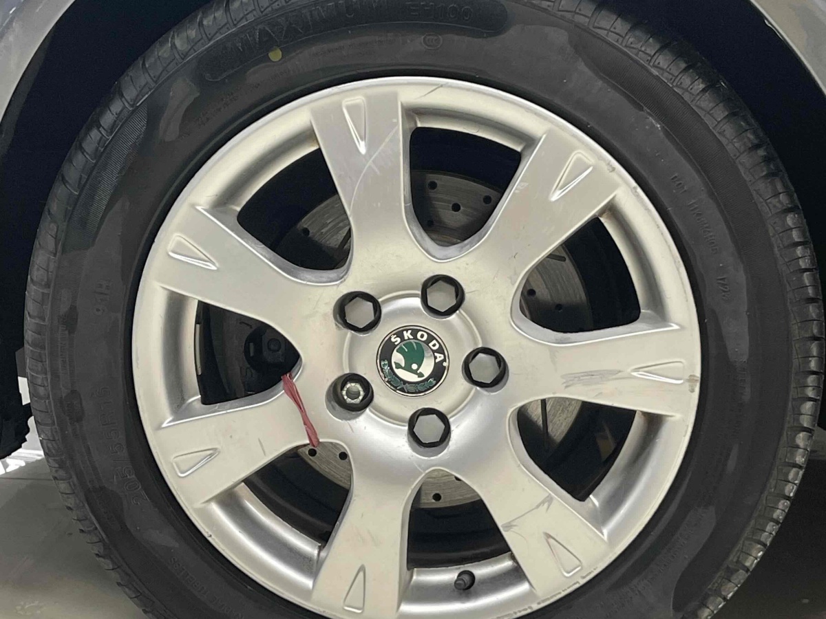 斯柯達 明銳  2009款 1.6L 手動逸仕版圖片