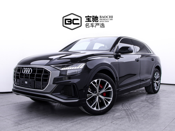 奥迪 奥迪Q8  2021款 55 TFSI 臻选动感型