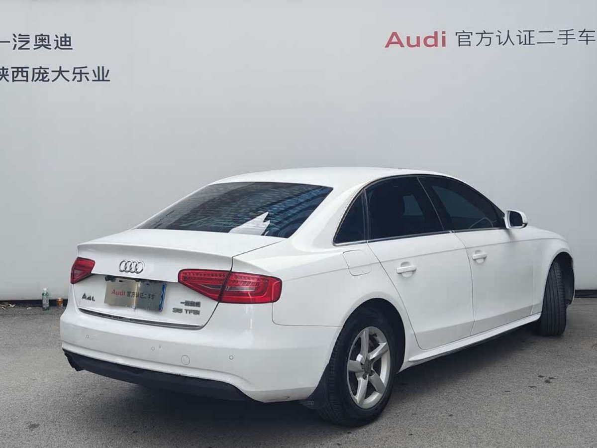 奧迪 奧迪A4L  2013款 35 TFSI 自動標(biāo)準(zhǔn)型圖片