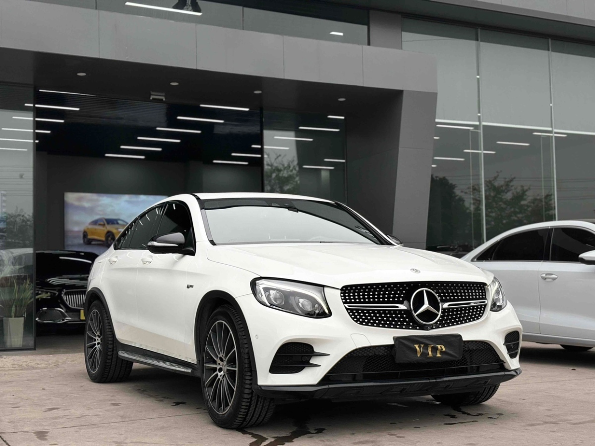 2018年06月奔馳 奔馳GLC轎跑 AMG  2017款 AMG GLC 43 4MATIC 轎跑SUV