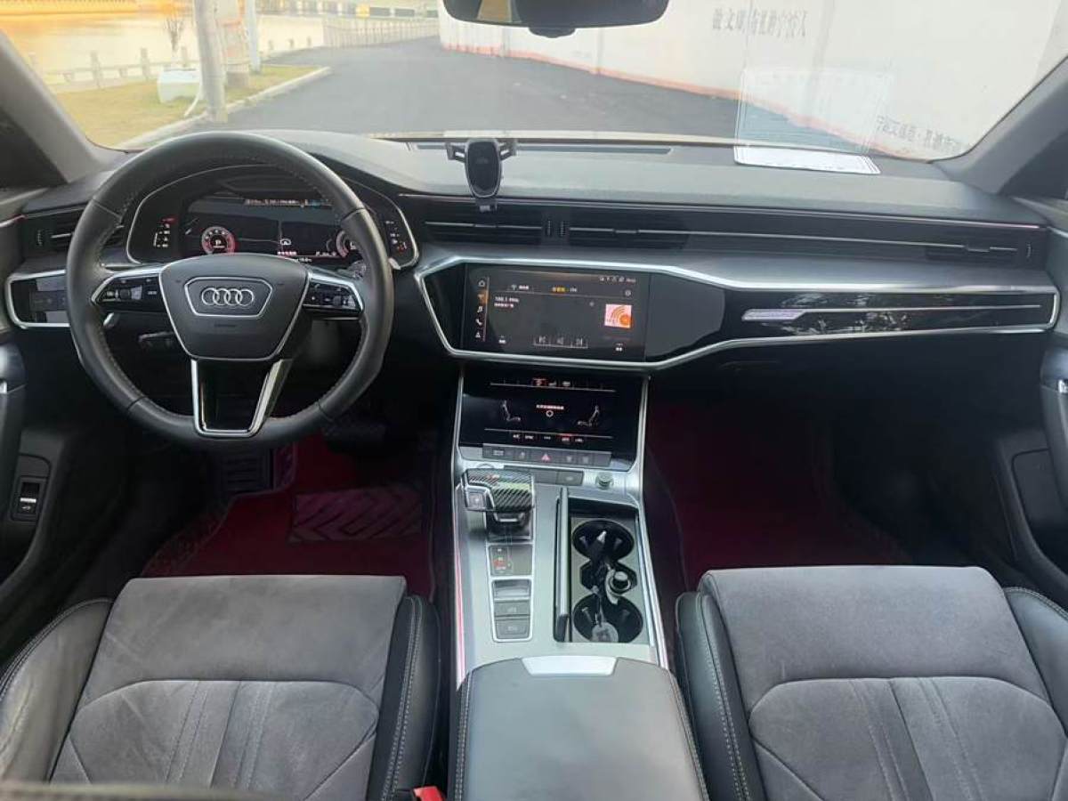 奧迪 奧迪A6L  2019款 40 TFSI 豪華動(dòng)感型圖片