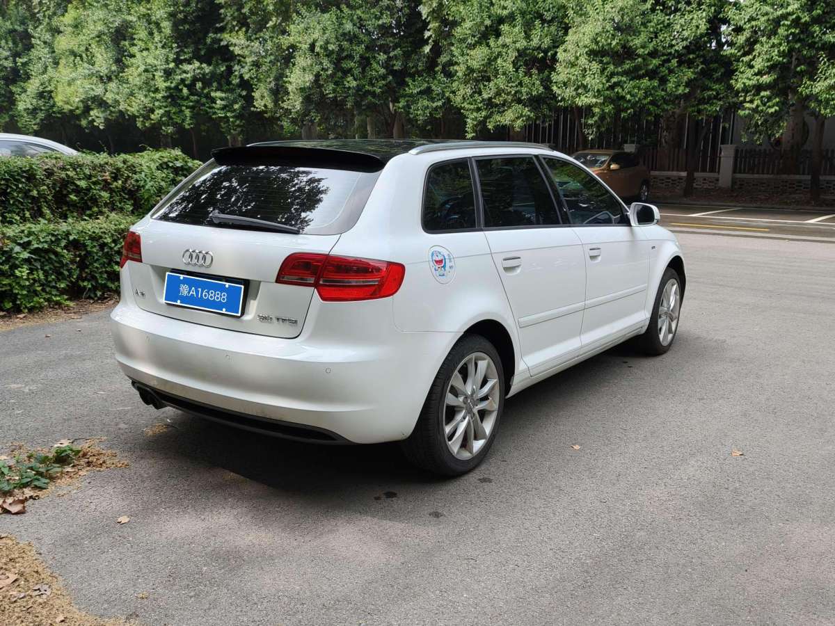 奧迪 奧迪A3  2013款 Sportback 30 TFSI 技術(shù)型圖片