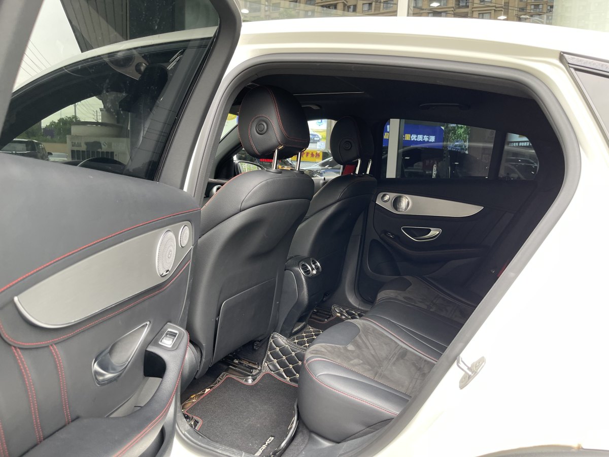 奔驰 奔驰GLC轿跑 AMG  2017款 AMG GLC 43 4MATIC 轿跑SUV特别版图片