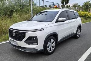 530 宝骏 1.5T CVT豪华互联型 7座