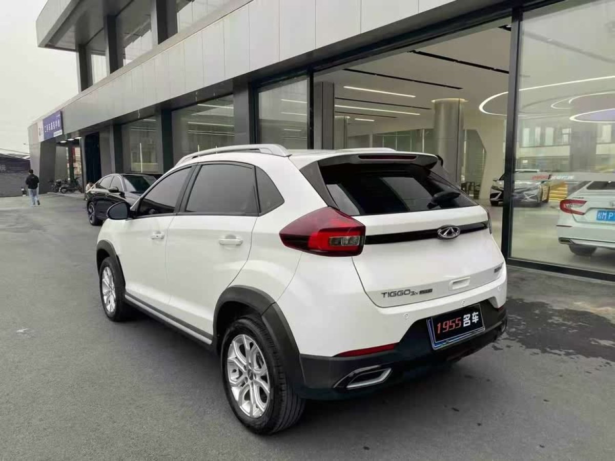 奇瑞 瑞虎3x  2022款 PLUS 1.5L CVT時尚版圖片