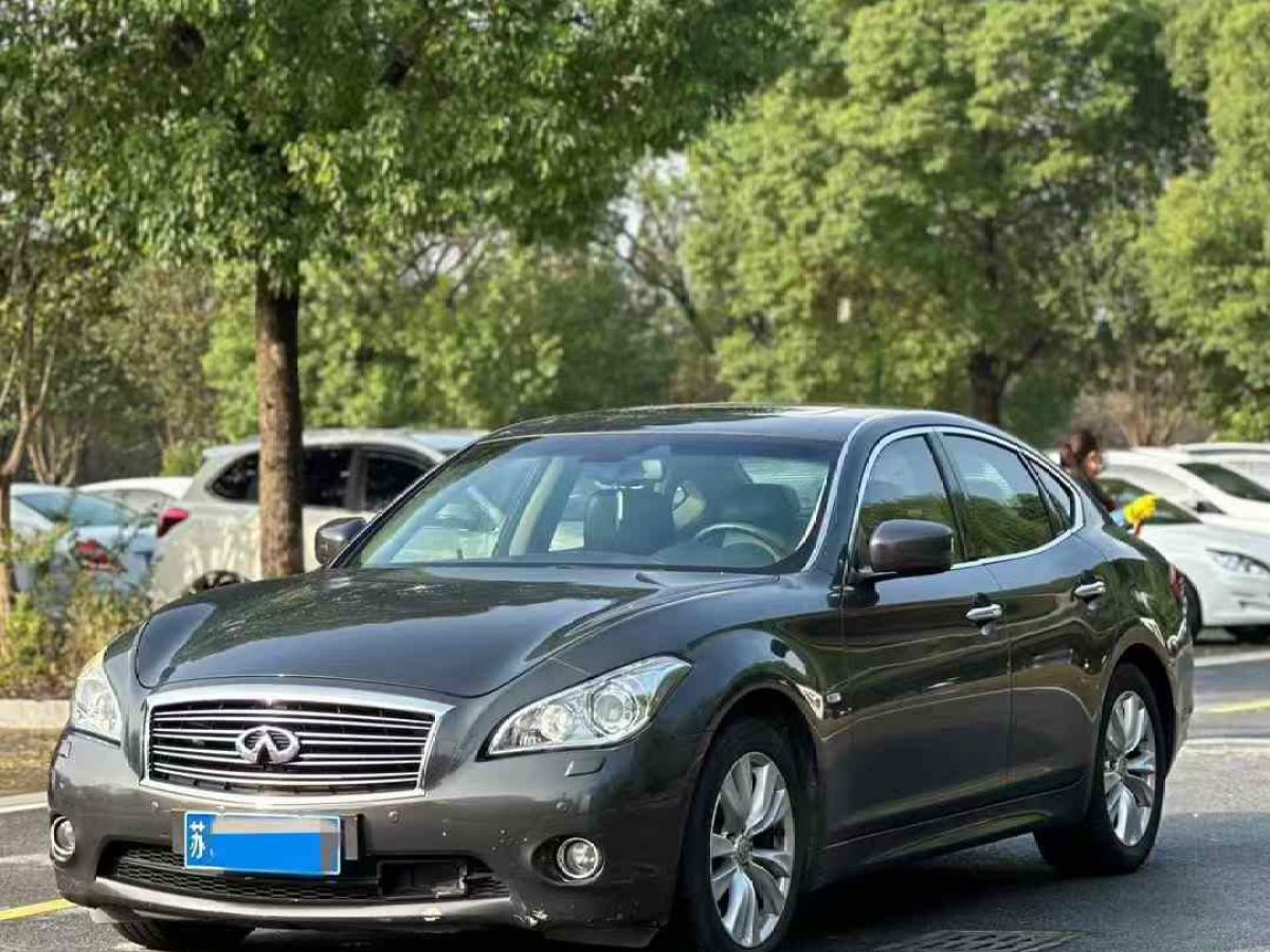 英菲尼迪 QX50  2013款 2.5 兩驅(qū)優(yōu)雅版圖片