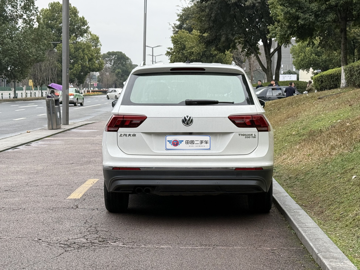 大眾 途觀L  2017款 330TSI 自動兩驅(qū)豪華版圖片