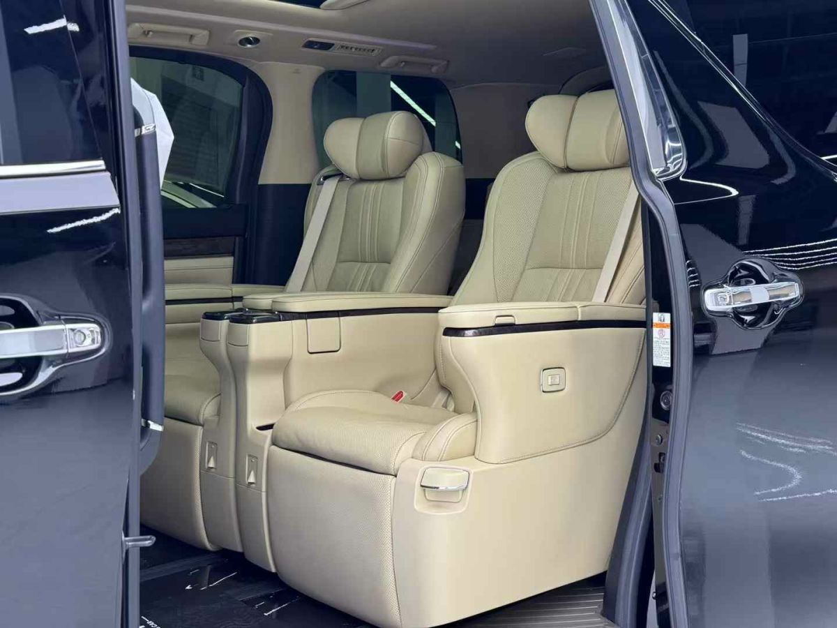 豐田 威爾法  2020款 雙擎 2.5L HV尊貴版圖片