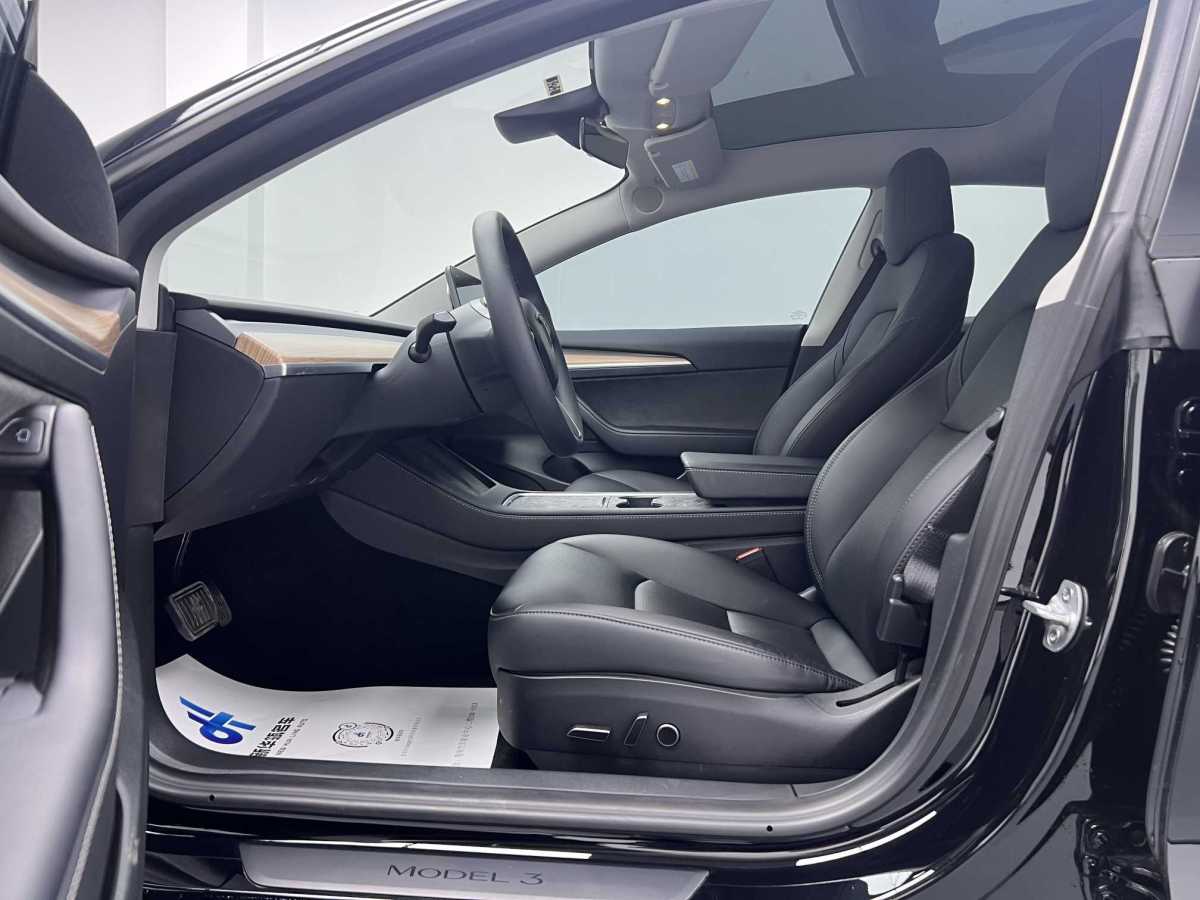 特斯拉 Model Y  2022款 改款 后輪驅(qū)動版圖片