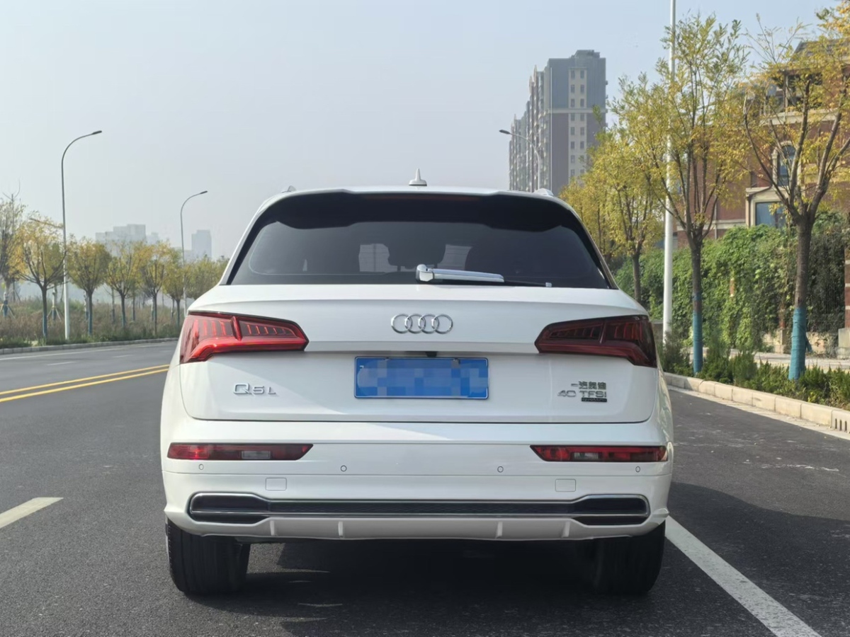 2019年6月奧迪 奧迪Q5L  2018款 40 TFSI 榮享時尚型