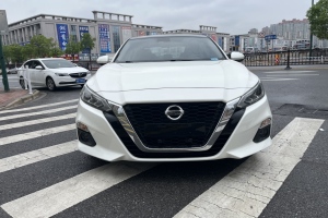 天籟 日產(chǎn) 2.0L XL 舒適版