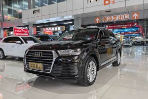 奧迪Q7 奧迪 45 TFSI 舒適型