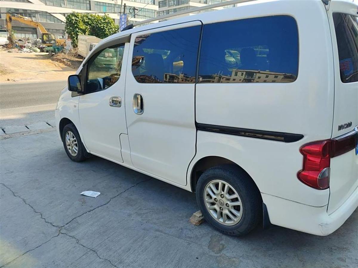 日產(chǎn) NV200  2013款 1.6L 豪華型 國IV圖片