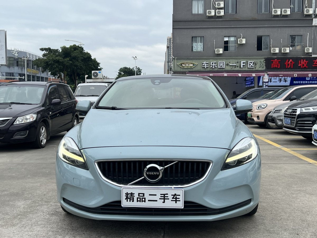 沃爾沃 V40  2017款 T3 智逸版圖片