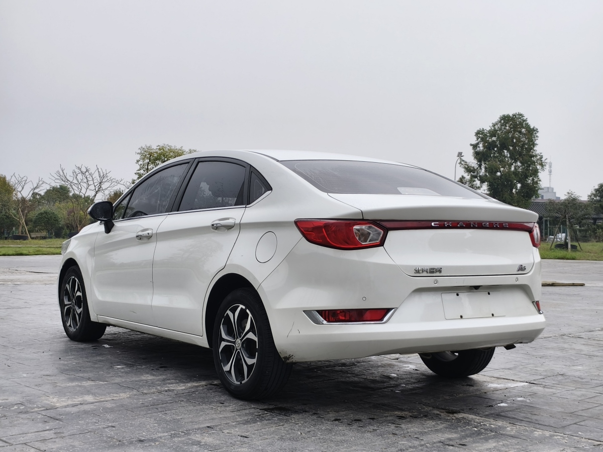 北汽昌河 A6  2018款 1.5L CVT豪華版圖片