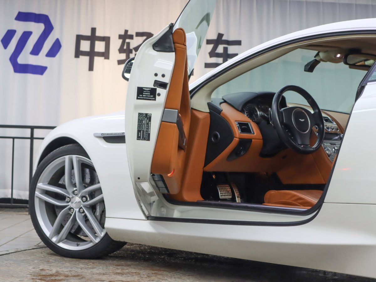 阿斯頓·馬丁 阿斯頓?馬丁DB9  2013款 6.0L Coupe圖片