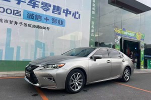 ES 雷克薩斯 300h 豪華版