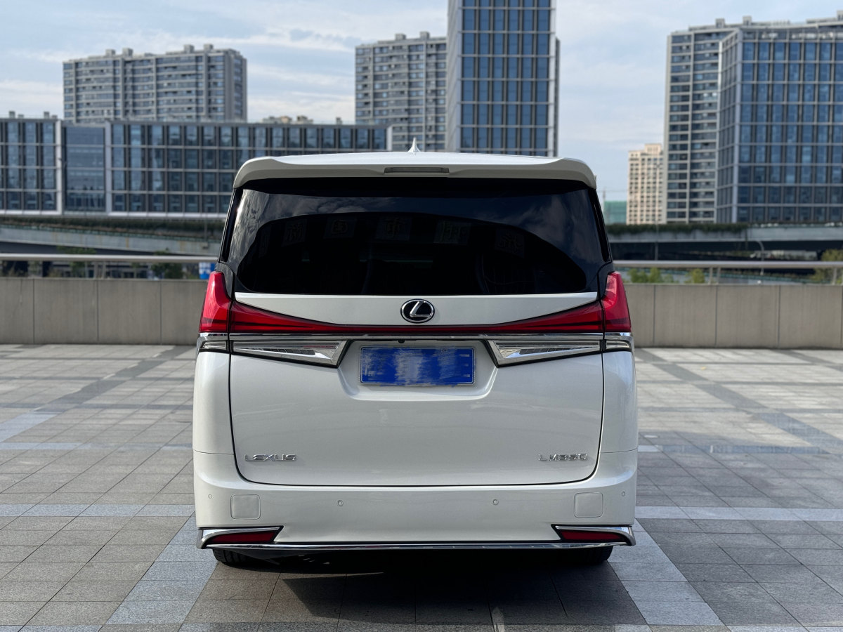 丰田 威尔法  2020款 双擎 2.5L HV尊贵版图片