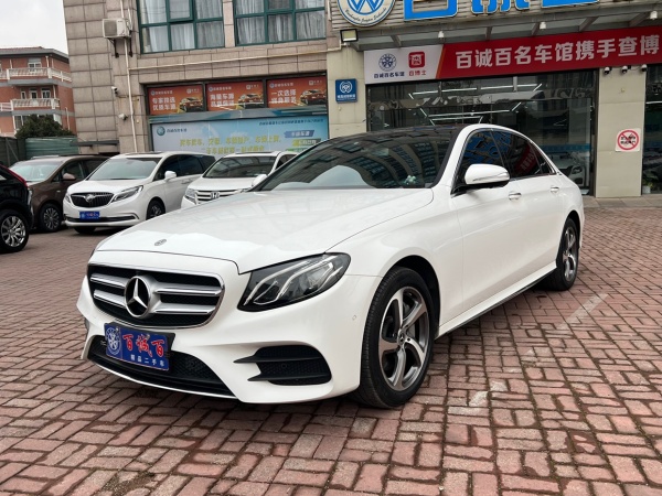 奔驰 奔驰E级  2019款 改款 E 300 L 运动豪华型