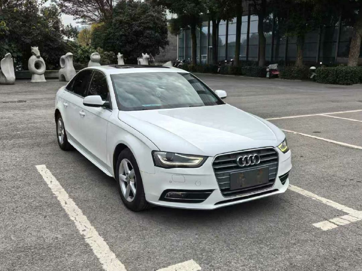 奧迪 奧迪A4L  2015款 A4L 1.8TFSI 30TFSI 舒適型圖片