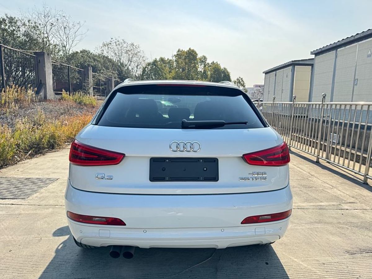 奧迪 奧迪Q3  2015款 35 TFSI 舒適型圖片