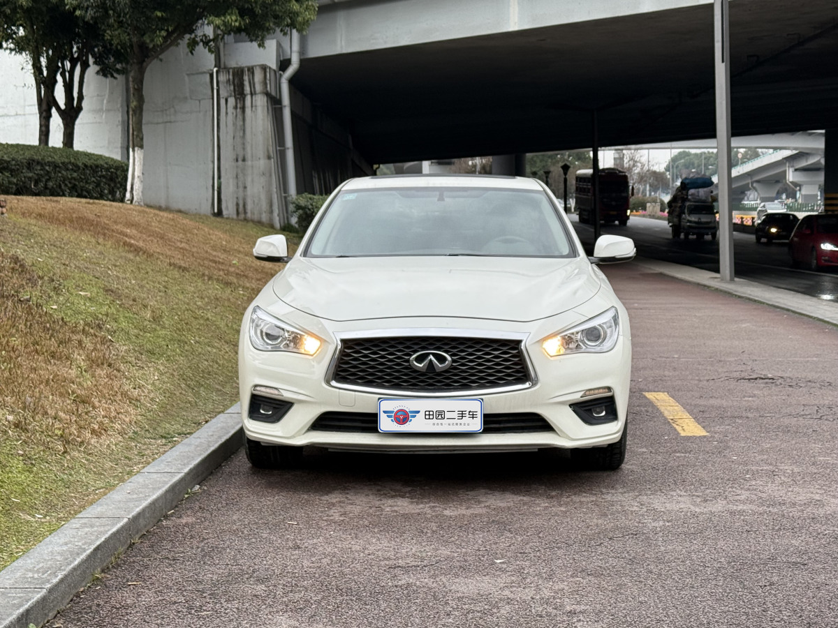 2023年1月英菲尼迪 Q50L  2022款 2.0T 舒適版