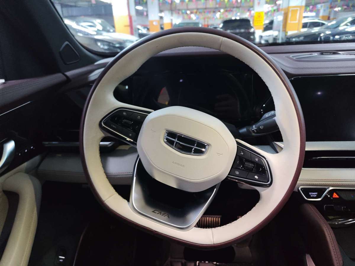 吉利 星越L  2021款 2.0TD DCT EVO兩驅(qū)尊貴型圖片