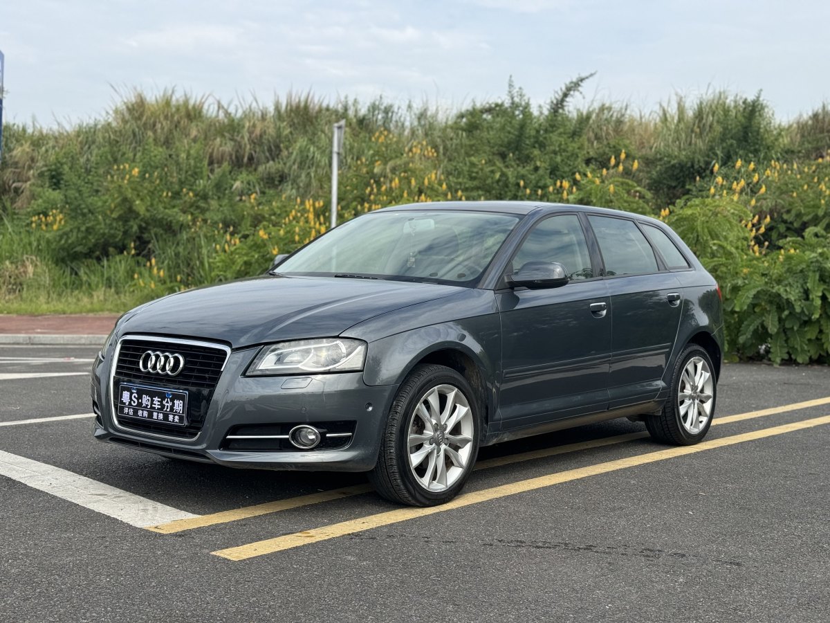 奧迪 奧迪A3  2010款 Sportback 1.8T 豪華型圖片