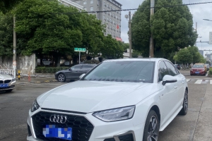 奧迪A4L 奧迪 40 TFSI 時尚動感型